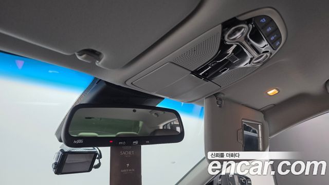 Hyundai Grandeur 2018 — photo 16