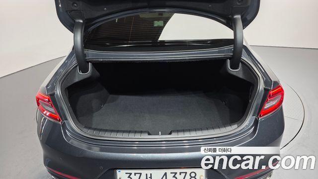 Hyundai Grandeur 2018 — photo 20