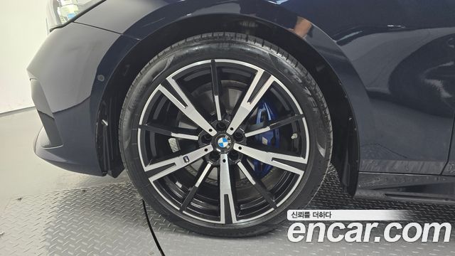 BMW 5-Series 2026 — photo 5