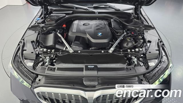 BMW 5-Series 2026 — photo 6