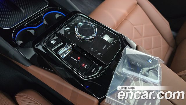 BMW 5-Series 2026 — photo 9