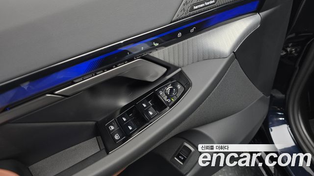 BMW 5-Series 2026 — photo 15