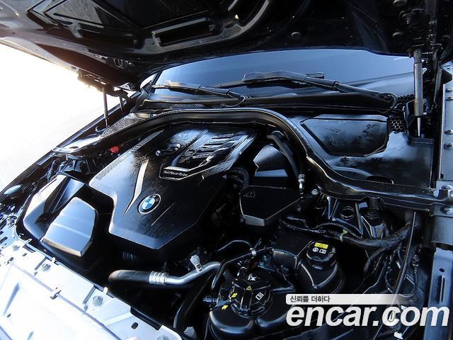 BMW 3-Series 2021 — photo 19