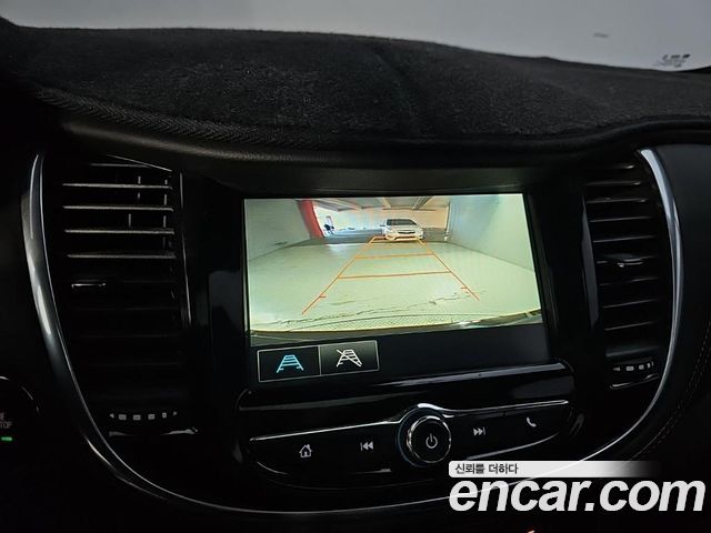Chevrolet Korea Trax 2018 — photo 15