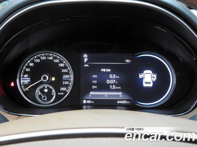 Genesis GV70 2023 — photo 6
