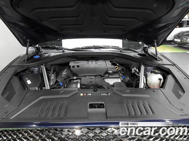 Genesis GV70 2023 — photo 19
