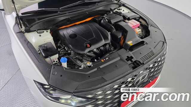 Hyundai Grandeur 2023 — photo 6