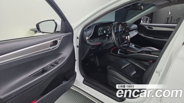 Hyundai Grandeur 2023 — photo 13