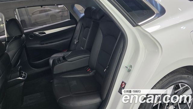 Hyundai Grandeur 2023 — photo 18
