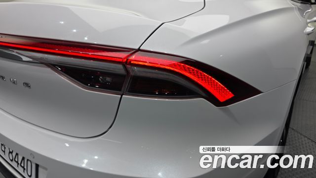 Hyundai Grandeur 2023 — photo 9