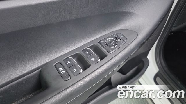 Hyundai Grandeur 2023 — photo 28