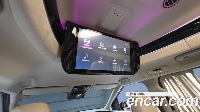 Kia Canival 2022 — photo 25