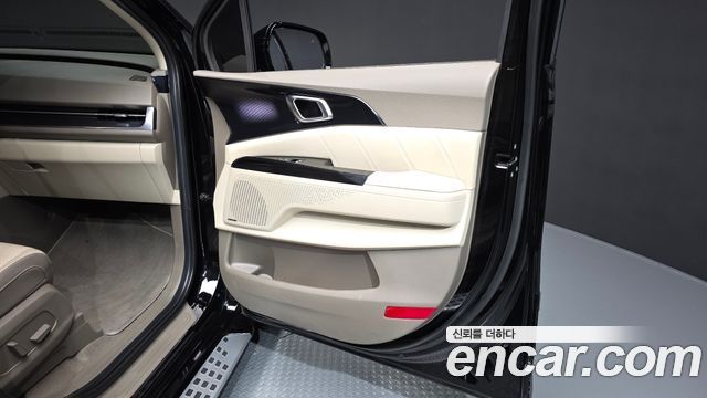 Kia Canival 2022 — photo 15
