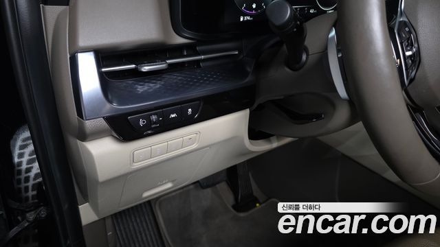 Kia Canival 2022 — photo 30