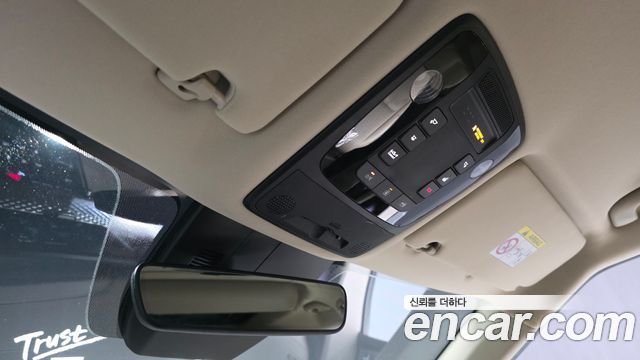 Kia Canival 2022 — photo 34