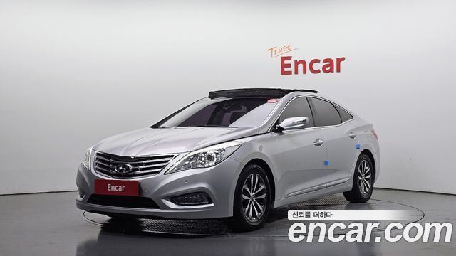 Hyundai Grandeur 2011 — photo 1
