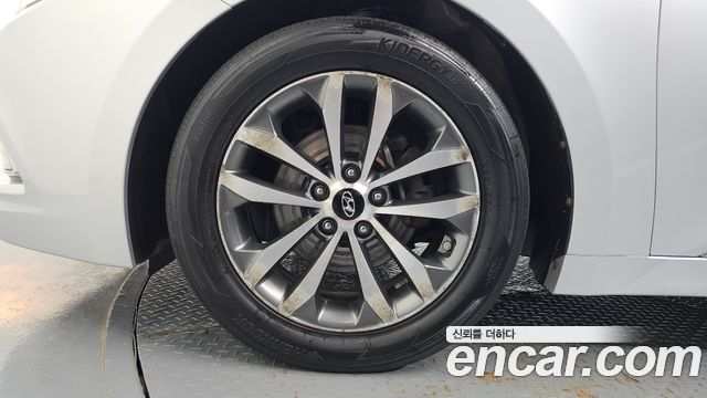 Hyundai Grandeur 2011 — photo 5