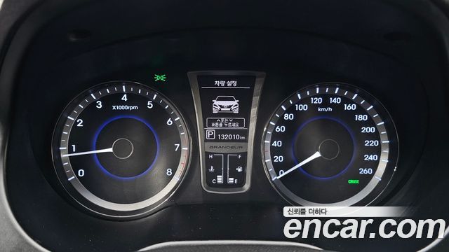 Hyundai Grandeur 2011 — photo 8
