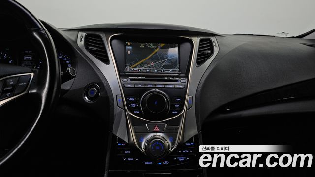 Hyundai Grandeur 2011 — photo 16