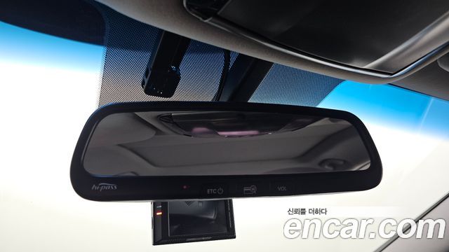 Hyundai Grandeur 2011 — photo 18