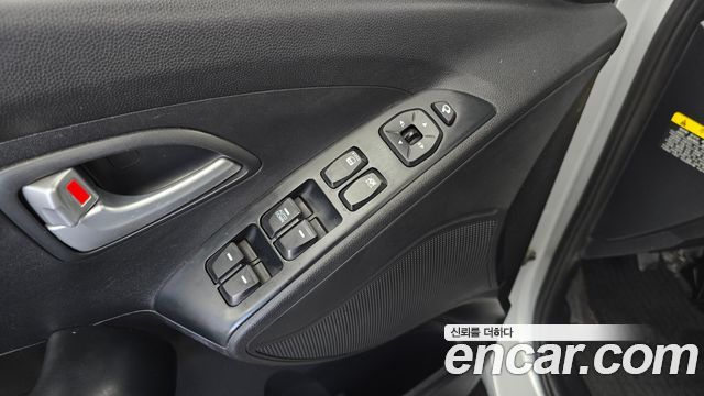 Hyundai Tucson 2015 — photo 29