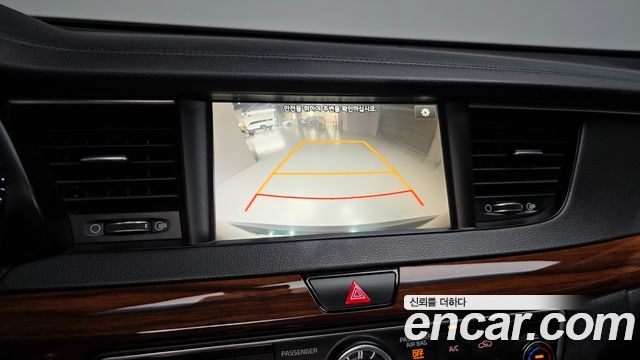 Kia K7 2016 — photo 18