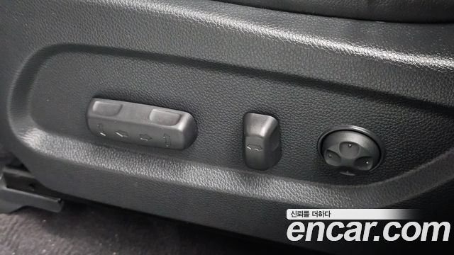 Hyundai Maxcruz 2017 — photo 24
