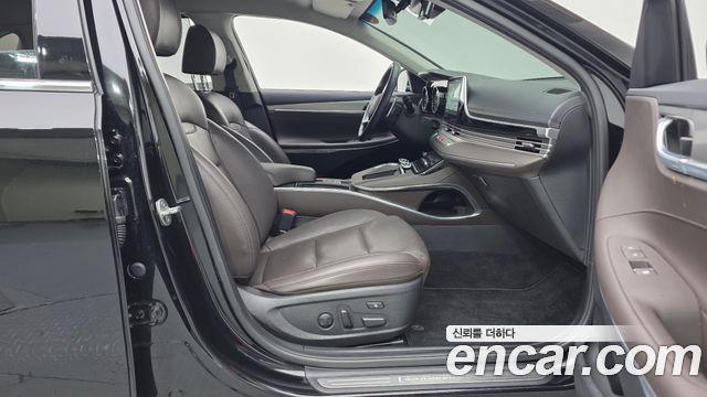 Hyundai Grandeur 2022 — photo 11