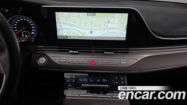 Hyundai Grandeur 2022 — photo 15