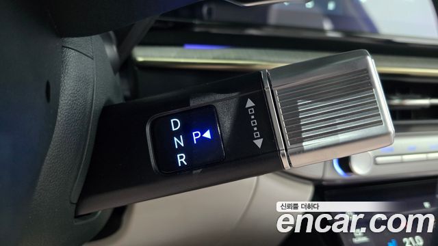 Hyundai Grandeur 2023 — photo 12
