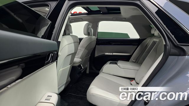 Hyundai Grandeur 2023 — photo 18