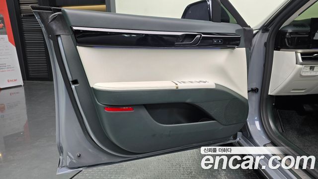 Hyundai Grandeur 2023 — photo 14