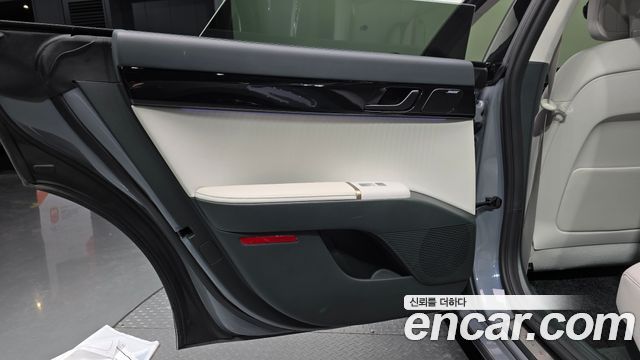 Hyundai Grandeur 2023 — photo 15