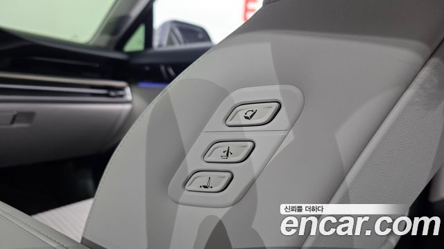 Hyundai Grandeur 2023 — photo 28