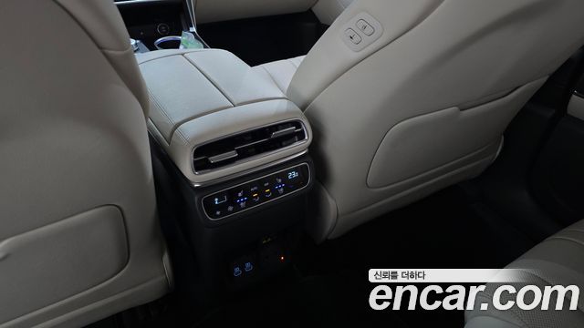 Genesis GV80 2024 — photo 32