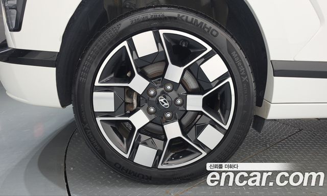 Hyundai Kona 2023 — photo 5