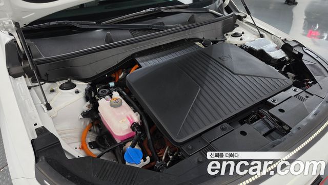 Hyundai Kona 2023 — photo 6