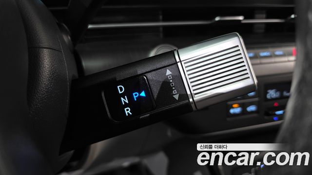 Hyundai Kona 2023 — photo 12