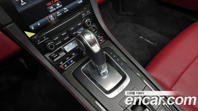 Porsche 718 2020 — photo 12