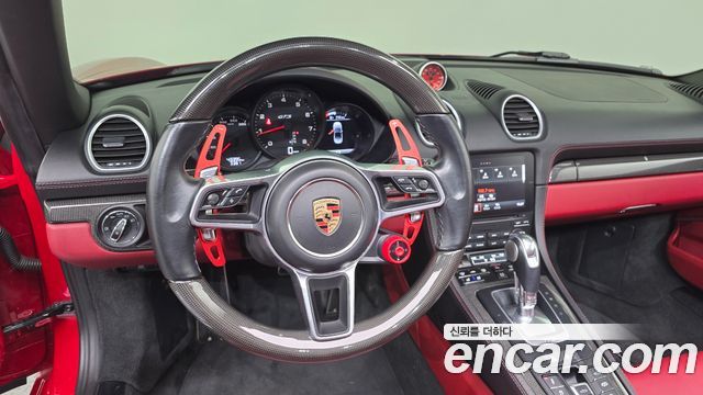 Porsche 718 2020 — photo 19