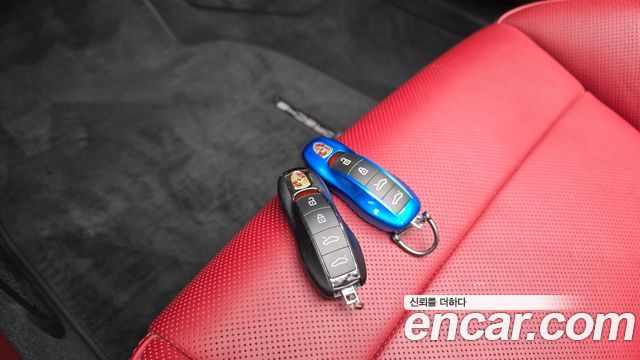Porsche 718 2020 — photo 21
