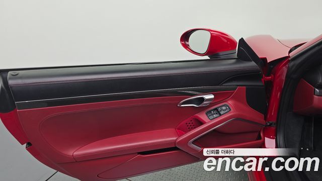 Porsche 718 2020 — photo 14