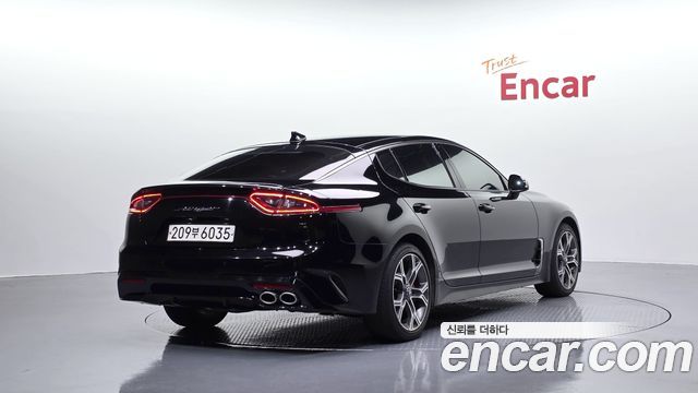 Kia Stinger 2019 — photo 2