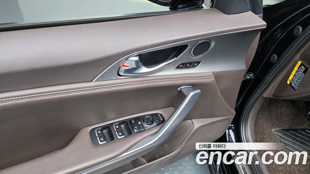 Kia Stinger 2019 — photo 24