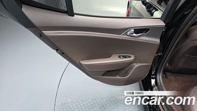 Kia Stinger 2019 — photo 14