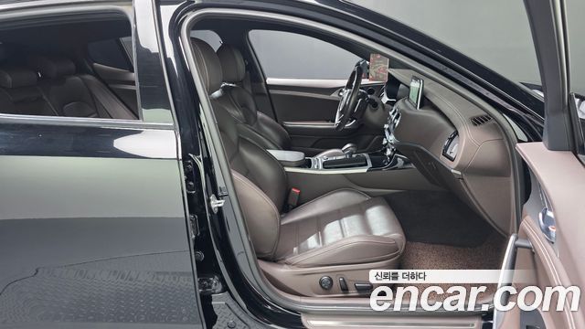 Kia Stinger 2019 — photo 15