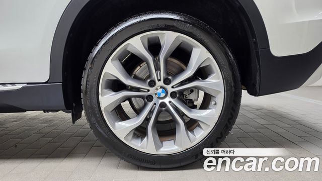 BMW X6 2018 — photo 7