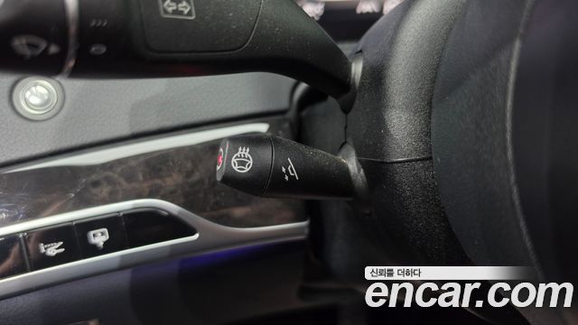 Mercedes-Benz S-Class 2020 — photo 17