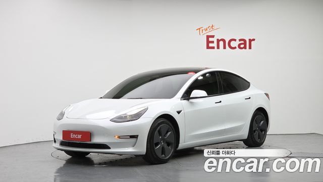 Tesla Model 3 2022 — photo 1
