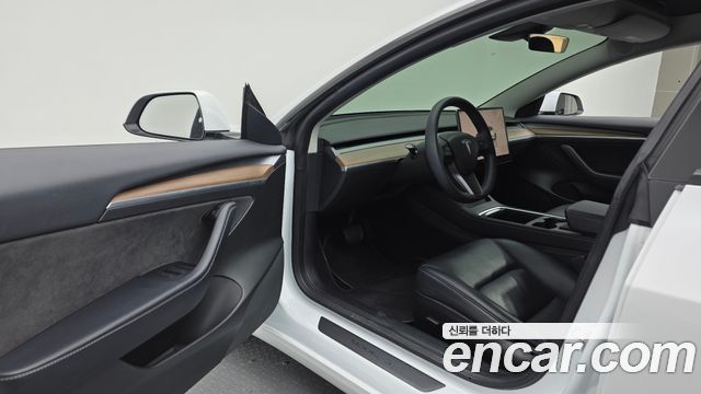 Tesla Model 3 2022 — photo 10